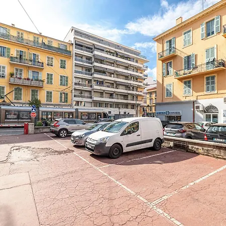Daire Open Sky Terrace Lage 1 Bdr & Parking