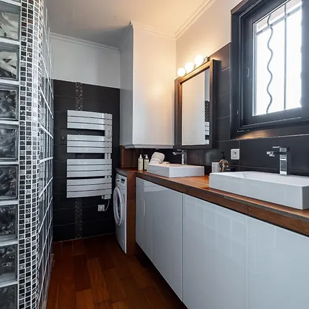 Open Sky Terrace Lage 1 Bdr & Parking Daire