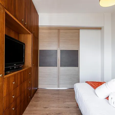 Open Sky Terrace Lage 1 Bdr & Parking Daire *