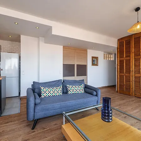 Open Sky Terrace Lage 1 Bdr & Parking Daire *