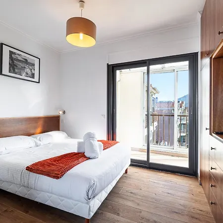 Open Sky Terrace Lage 1 Bdr & Parking Daire